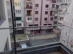 Имоти Варна: Тристаен апартамент под наем, с подземно паркомясто, до ЛИДЪЛ Имоти Варна