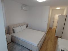 Имоти Варна: Тристаен апартамент под наем, с подземно паркомясто, до ЛИДЪЛ Имоти Варна