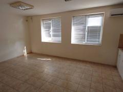 Properties in Bulgaria: Warehouse for rent in Western industrial zone, parking space, TIR access Properties in Bulgaria