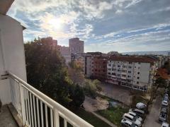 Имоти Варна: Тристаен апартамент ХЕИ Имоти Варна
