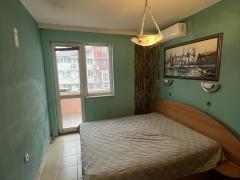 Имоти Варна: Просторен тристаен апартамент в района на Лк Тракия Имоти Варна