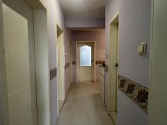 Имоти Варна: Просторен тристаен апартамент в района на Лк Тракия Имоти Варна